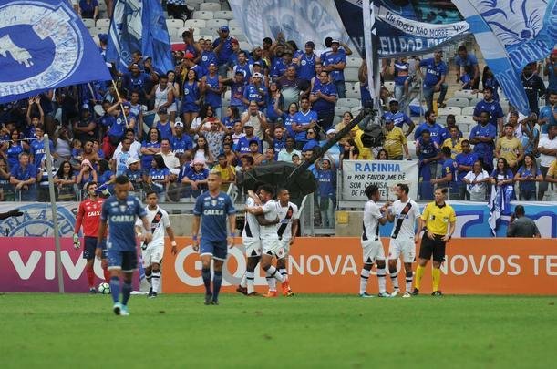 Fotos do jogo entre Cruzeiro e Vasco, no Mineiro, pela 37 rodada do Brasileiro (Leandro Couri/EM D.A Press)