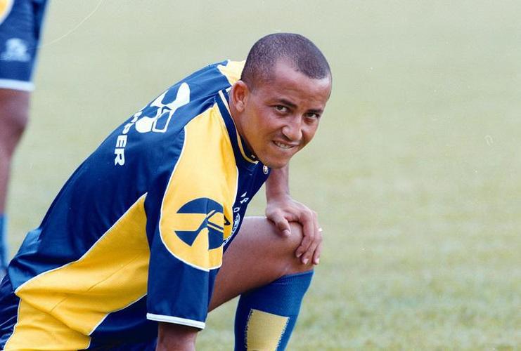 Alex Mineiro (atacante) - América (1995-1996); Cruzeiro (1997, 2000); Atlético (2004)