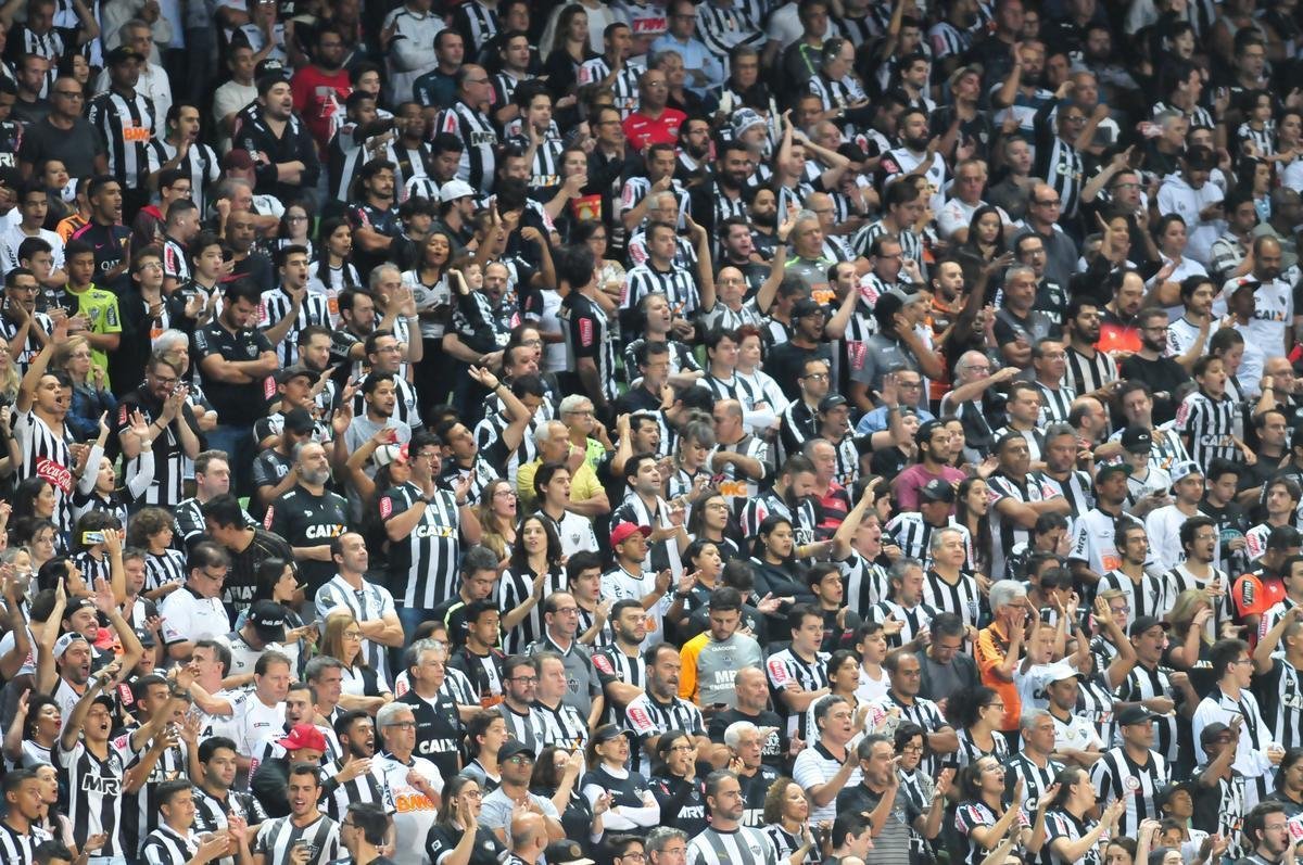 Fotos do jogo desta segunda-feira entre Galo e Furaco