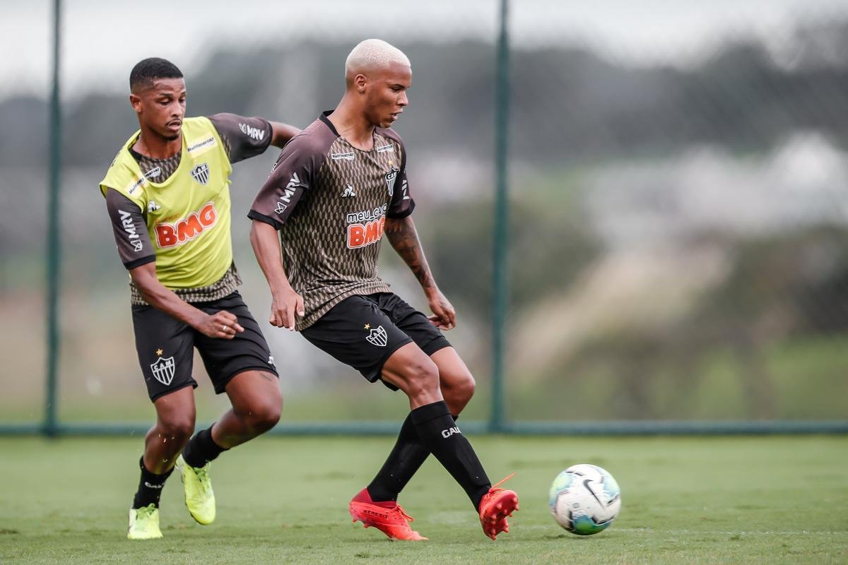 Fotos do treino do Atltico nesta quinta-feira