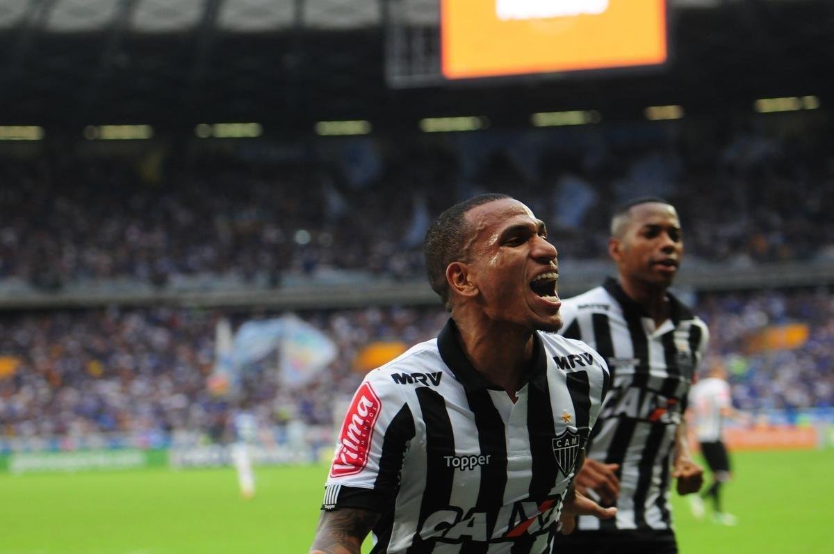 Depois, Otero extravasou com os companheiros