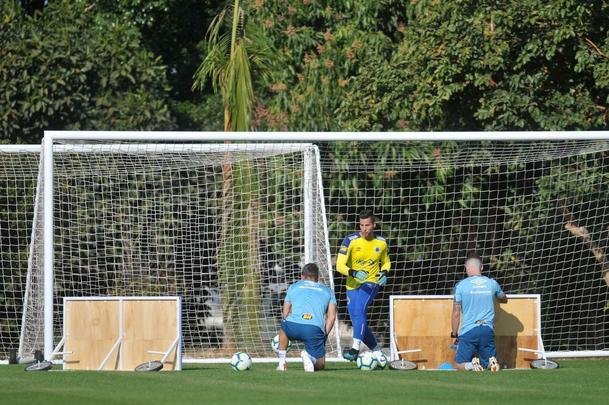 Fotos do segundo dia de trabalho do tcnico Rogrio Ceni no Cruzeiro