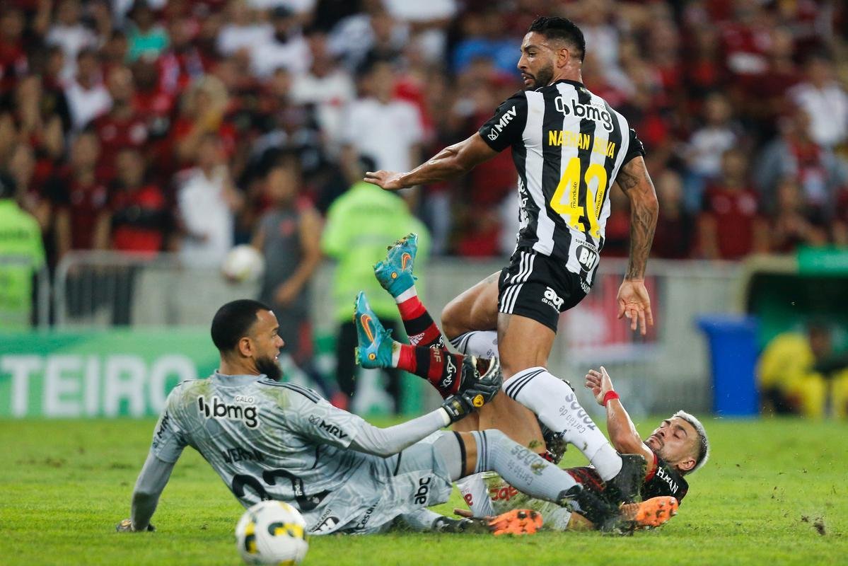 Arrascaeta abriu o placar para o Flamengo: 1 a 0