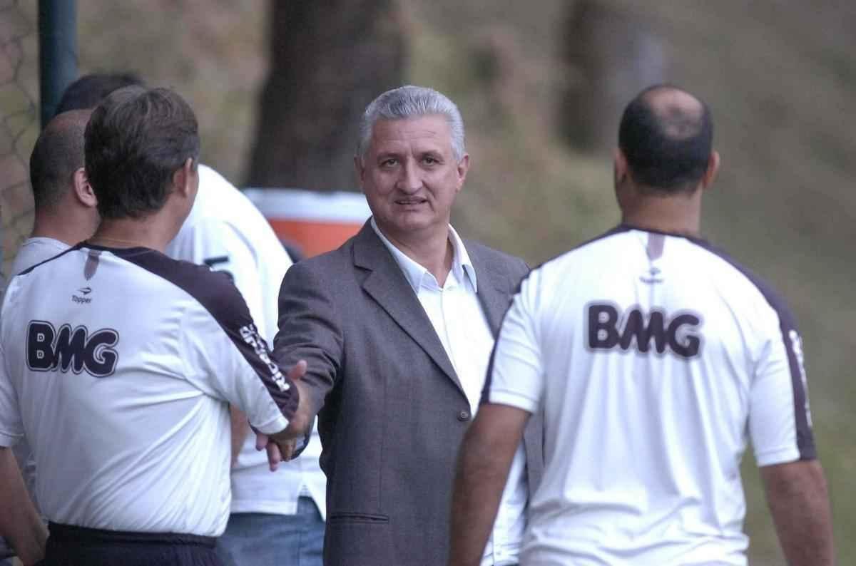 23/06/2010. Apresentao do novo diretor de futebol do Atltico, Eduardo Maluf, no Centro de Treinamento (Cidade do Galo)