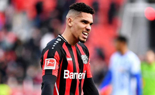 Paulinho, do Bayer Leverkusen, est muito perto de se tornar o primeiro reforo do Atltico para 2023