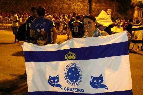 Torcida do Cruzeiro no Barrado