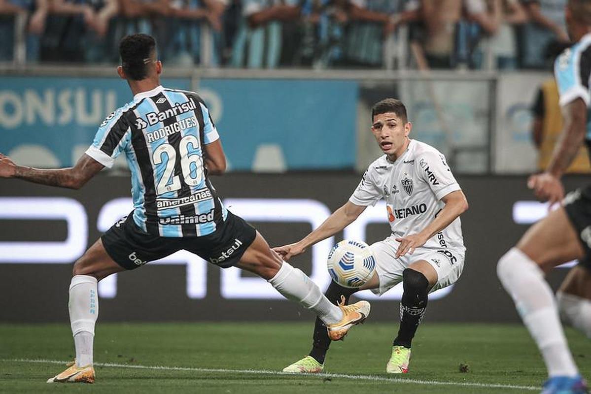 Fotos do jogo entre Grmio e Atltico na Arena do Grmio, em Porto Alegre, pela 38 rodada do Campeonato Brasileiro