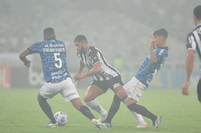 Fotos do jogo entre Atltico e Grmio, no Mineiro, em BH, pela 19 rodada do Campeonato Brasileiro