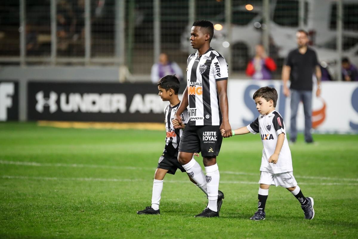 Fotos do duelo entre Atltico e Cear, no Independncia, pela 22 rodada do Brasileiro