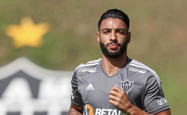 Nathan Silva afirmou que não recebeu propostas do futebol europeu nesta janela