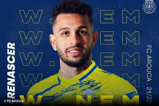 Em 2021, o atacante Wellington Nem disputou 23 jogos pelo Cruzeiro. Fora dos planos do clube, ele viajou a Portugal para defender o Arouca, da Primeira Diviso.
