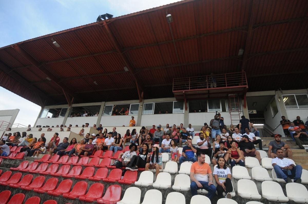 Coimbra venceu o Uberlndia por 1 a 0 e conquistou o trofu do Mdulo II do Campeonato Mineiro