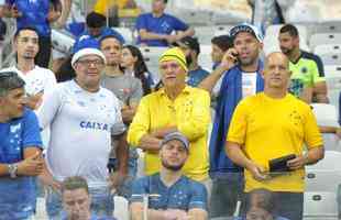 No Mineiro, Cruzeiro e Huracn se enfrentaram pela quarta rodada do Grupo B da Copa Libertadores