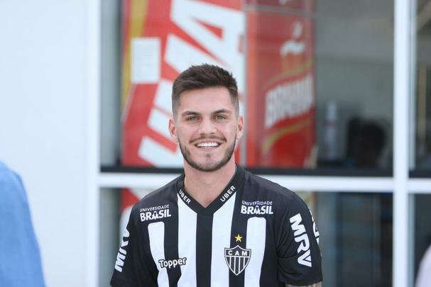 Apresentao do meia Nathan, novo jogador do Atltico