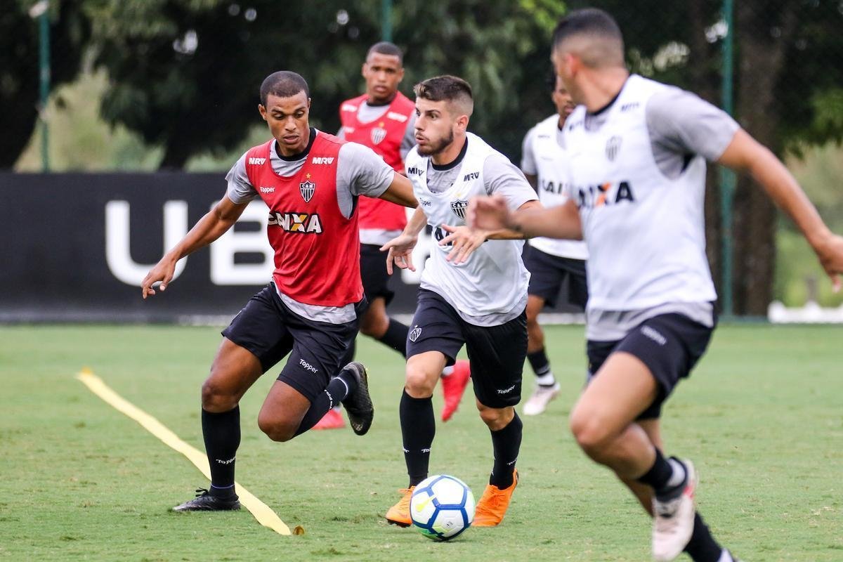 Jogadores do Atltico se reapresentaram na tarde desta segunda-feira aps vitria sobre o Cruzeiro