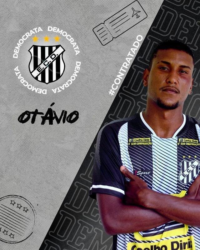 Otvio - Meio-campista