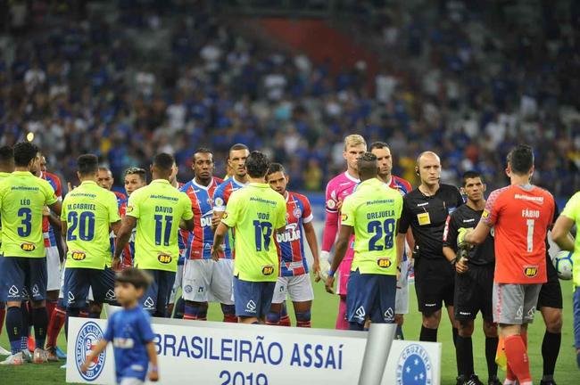 Cruzeiro estreou terceiro uniforme, o ltimo produzido pela Umbro