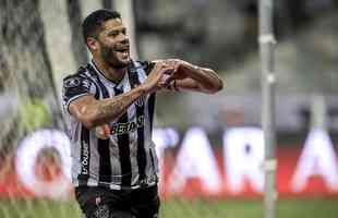 Fotos do golao de Hulk sobre o River Plate no Mineiro