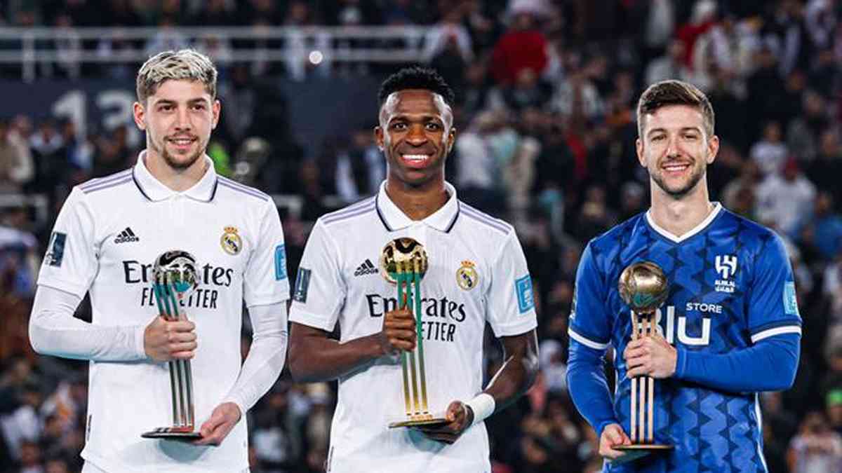 Bola de Ouro 2022: Com Vinicius Junior na lista, veja quem são os melhores  jogadores do mundo