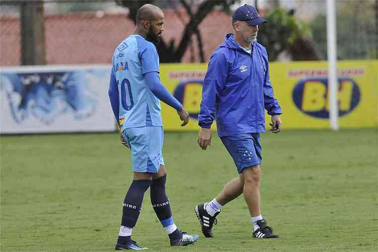 BRUNO DIFERENTE QUER A MINEIRA 