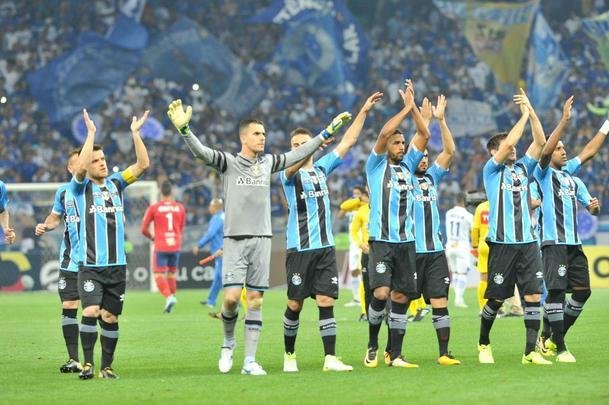 Fotos do primeiro duelo do duelo entre Cruzeiro e Grmio, no Mineiro, pela semifinal da Copa do Brasil