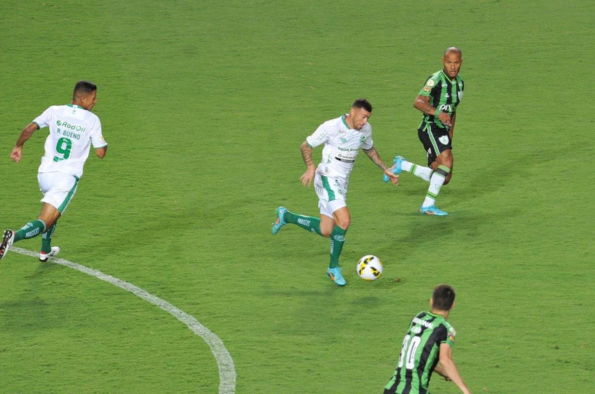 Neste sbado (16), o Amrica mediu foras com o Juventude no Estdio Independncia, em Belo Horizonte. A partida foi vlida pela 2 rodada da Srie A do Campeonato Brasileiro.