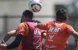 Fotos do primeiro treino de Junior Alonso no retorno ao Atltico