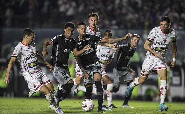 Vasco e Ituano v�o decidir uma vaga do acesso � S�rie A na �ltima rodada