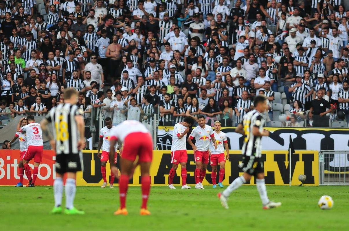 Fotos do jogo entre Atltico e Red Bull Bragantino, no Mineiro, pela 26 rodada do Campeonato Brasileiro
