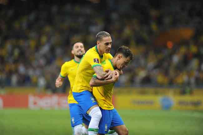 Com gol de Coutinho no fim, Sport vence Novorizontino e se aproxima ainda  mais do G4 - Folha PE