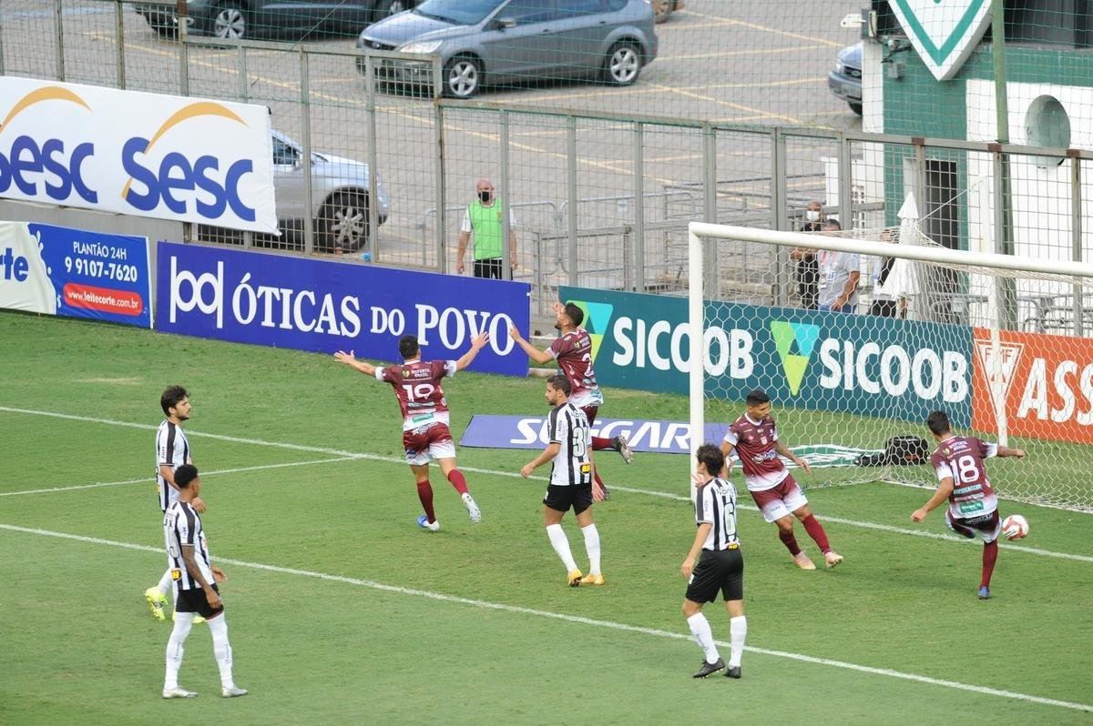 Fotos da vitria do Atltico sobre o Patrocinense, por 3 a 1, no Independncia, em Belo Horizonte, pela quarta rodada do Campeonato Mineiro. Mando foi do clube do interior, que no pde realizar a partida em Patrocnio devido ao elevado nmero de casos de COVID-19 na cidade.