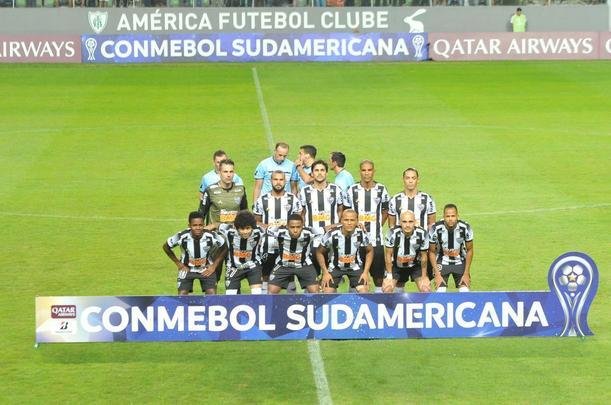 Fotos do primeiro tempo de Atltico x Unin La Calera-CHI, no Independncia, pela Copa Sul-Americana
