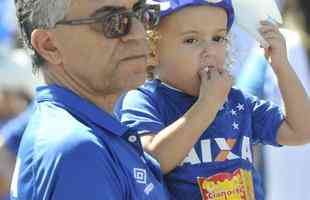 Torcedores do Cruzeiro compareceram em grande nmero ao Mineiro na semifinal contra o Tupi