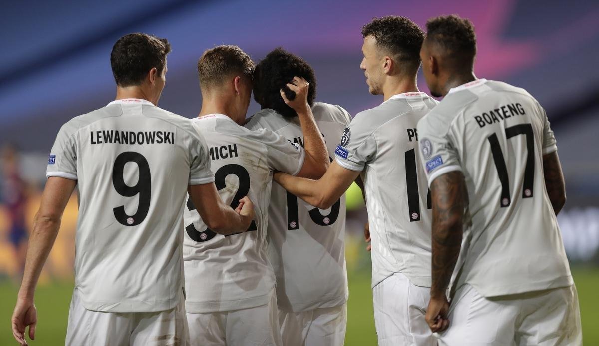 Bayern de Munique goleia Barcelona por 8 a 2 e vai  semifinal da Liga dos Campees 