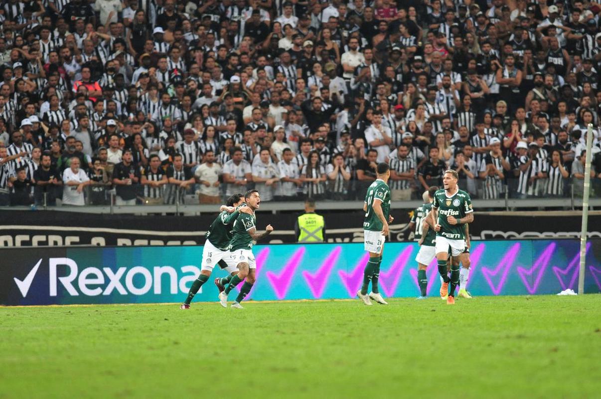 Fotos do jogo de ida das quartas de final da Copa Libertadores, entre Atltico e Palmeiras, no Mineiro