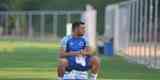 Fotos do primeiro treino de Abel Braga na Toca da Raposa II. Tcnico foi apresentado pelo Cruzeiro neste sbado e dirigir a equipe na segunda, s 20h, diante do Gois, no Serra Dourada, pela 22 rodada do Campeonato Brasileiro