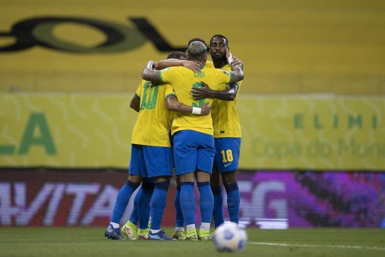 Brasil e Peru se enfrentaram na Arena Pernambuco pelas Eliminatrias da Copa de 2022