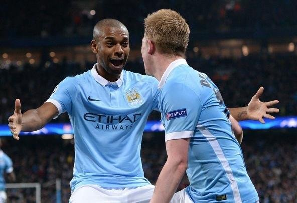 De Bruyne resolve, Manchester City elimina o PSG e vai  semifinal pela primeira vez 