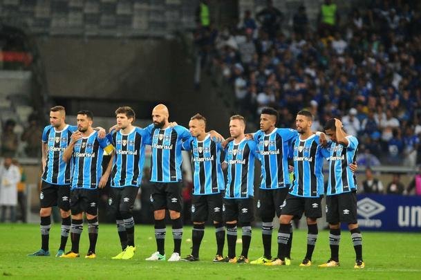 Cruzeiro venceu pnaltis com gols de Rafael Sobis, Raniel e Thiago Neves; Fbio pegou pnalti de Luan