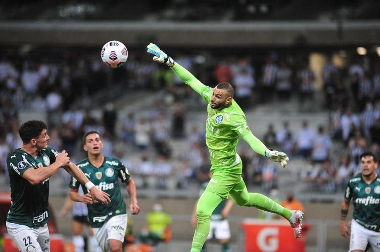 Fotos da partida de volta da semifinal da Copa Libertadores de 2021, no Mineiro, entre Atltico e Palmeiras