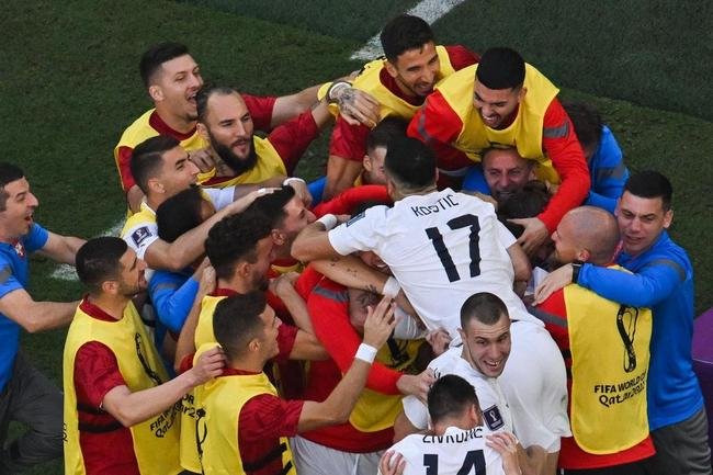 Camares e Srvia empatam por 3 a 3 em grande jogo pelo Grupo G da Copa do Mundo