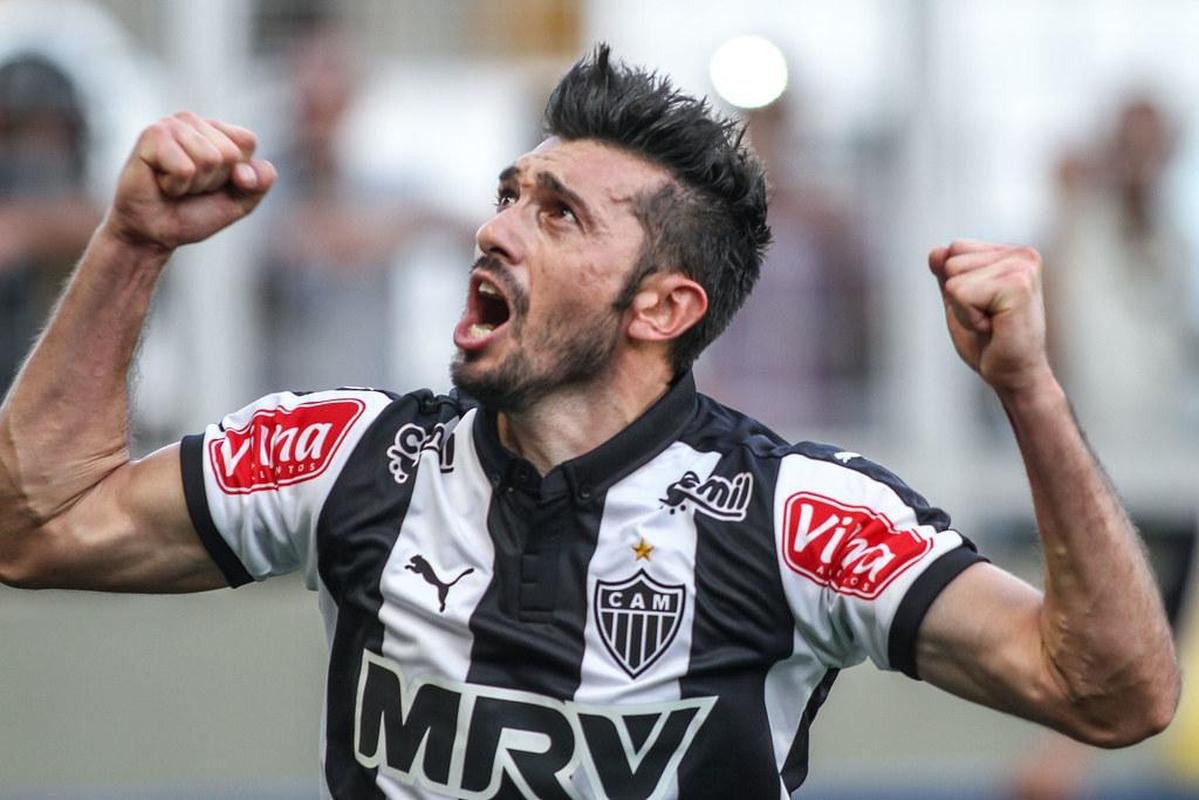 Dtolo (2013 a 2016): meia argentino fez 18 gols em 127 jogos pelo Atltico