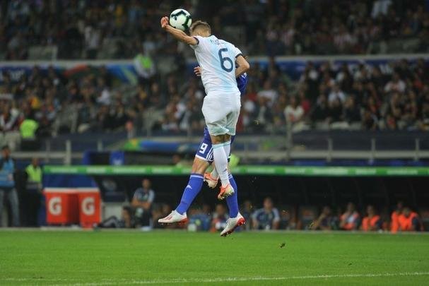 Fotos do duelo entre Argentina e Paraguai, no Mineiro, pela Copa Amrica