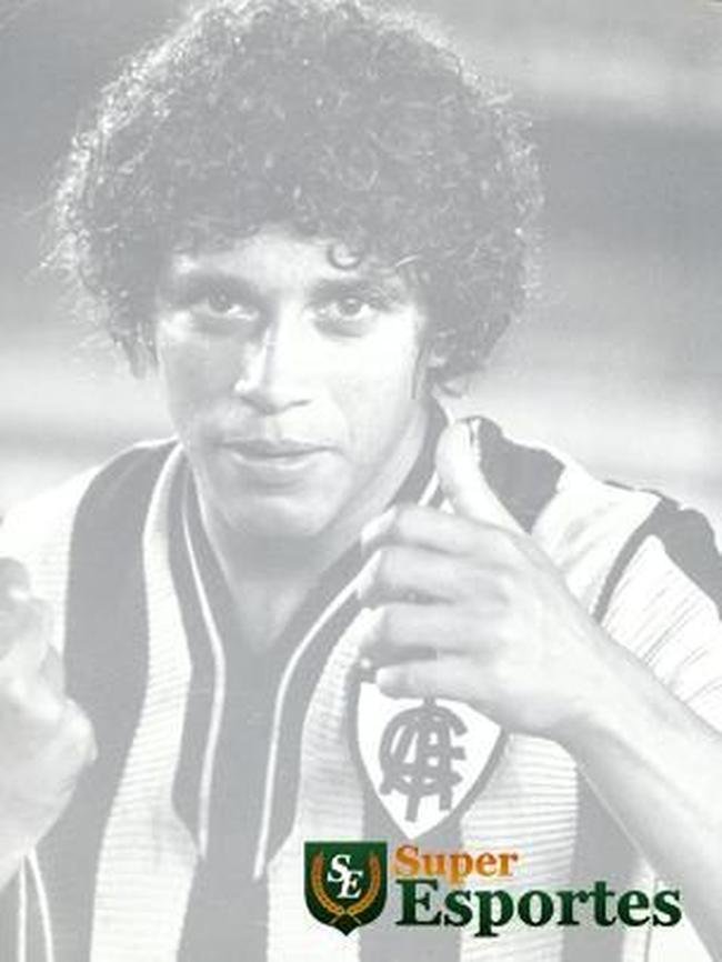 Campos com a camisa do Amrica de 1980