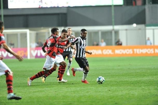 Galo recebeu o Atltico Goianiense, no Independncia, pela 33 rodada do Campeonato Brasileiro