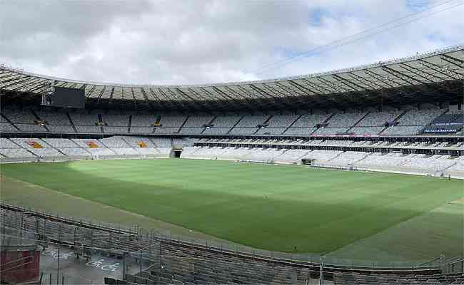 Estádios como o Mineirão poderão ter capacidade de público reduzida a 30% por causa da Ômicron