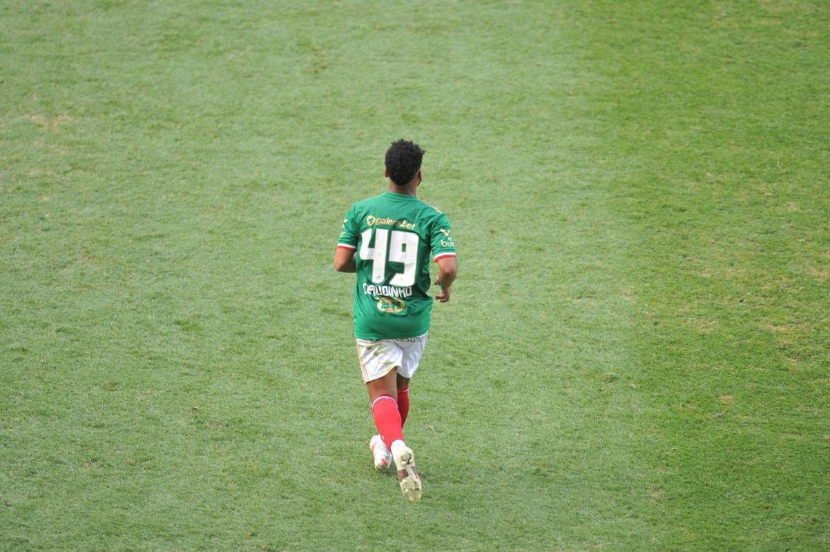 Imagens de Cruzeiro x CSA, no estdio Independncia, em Belo Horizonte, pela 2 rodada da Srie B