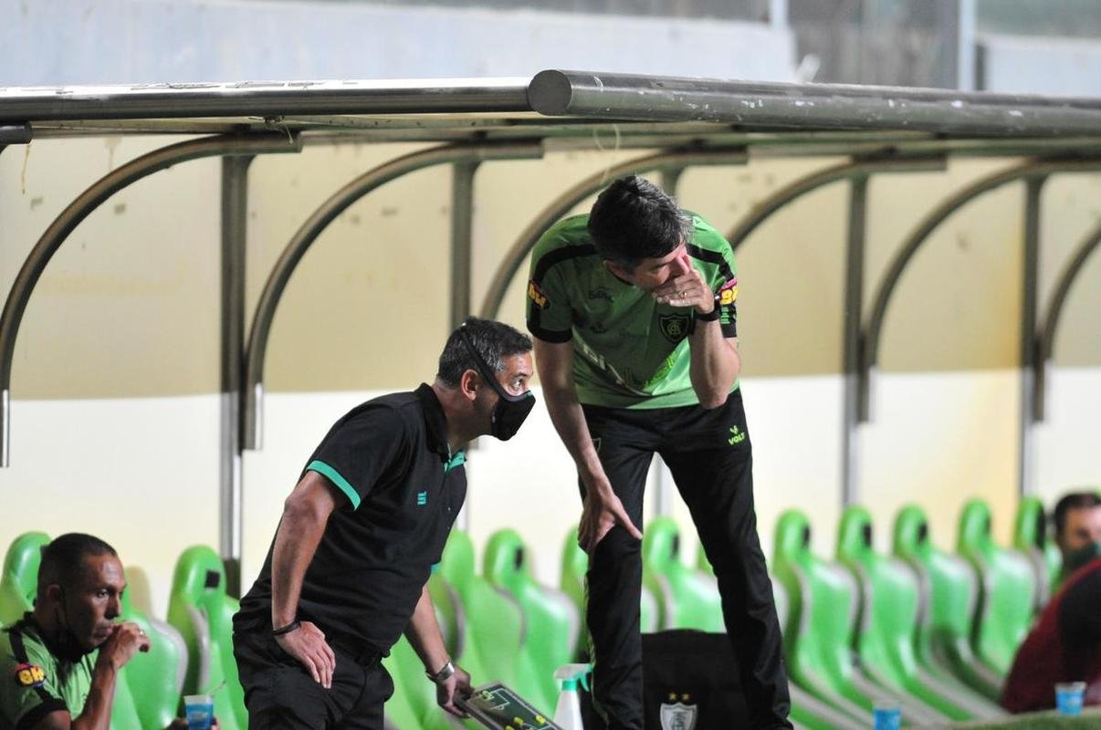 Amrica e Democrata-GV se enfrentaram no Independncia pela 2 rodada do Campeonato Mineiro