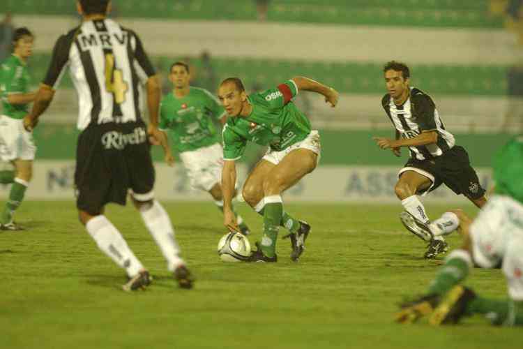 A campanha do Guarani na Srie B de 2006 foi desastrosa. O time paulista, campeo brasileiro em 1978, foi rebaixado  Terceira Diviso. O Bugre terminou o campeonato na 18 colocao, com 44 pontos. 