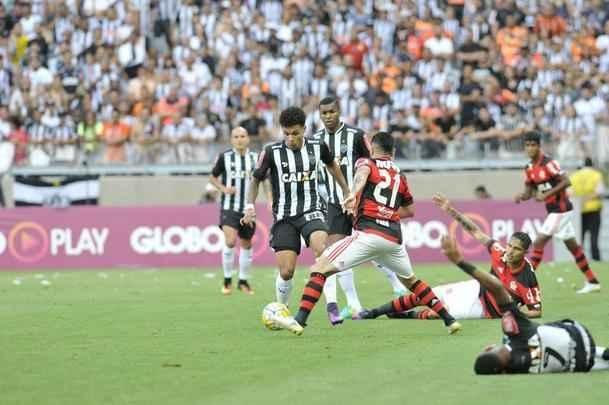 Fotos do jogo entre Atltico e Flamengo no Mineiro